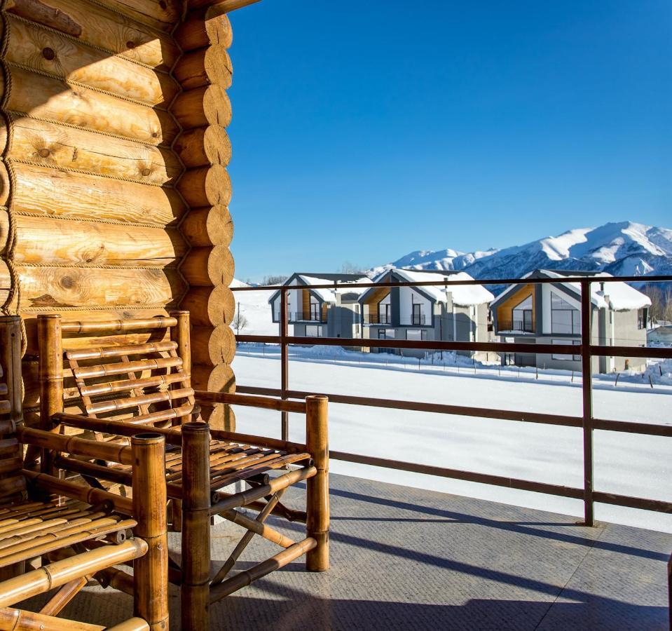 Snow Time Eco Chalet Gudauri Exterior foto